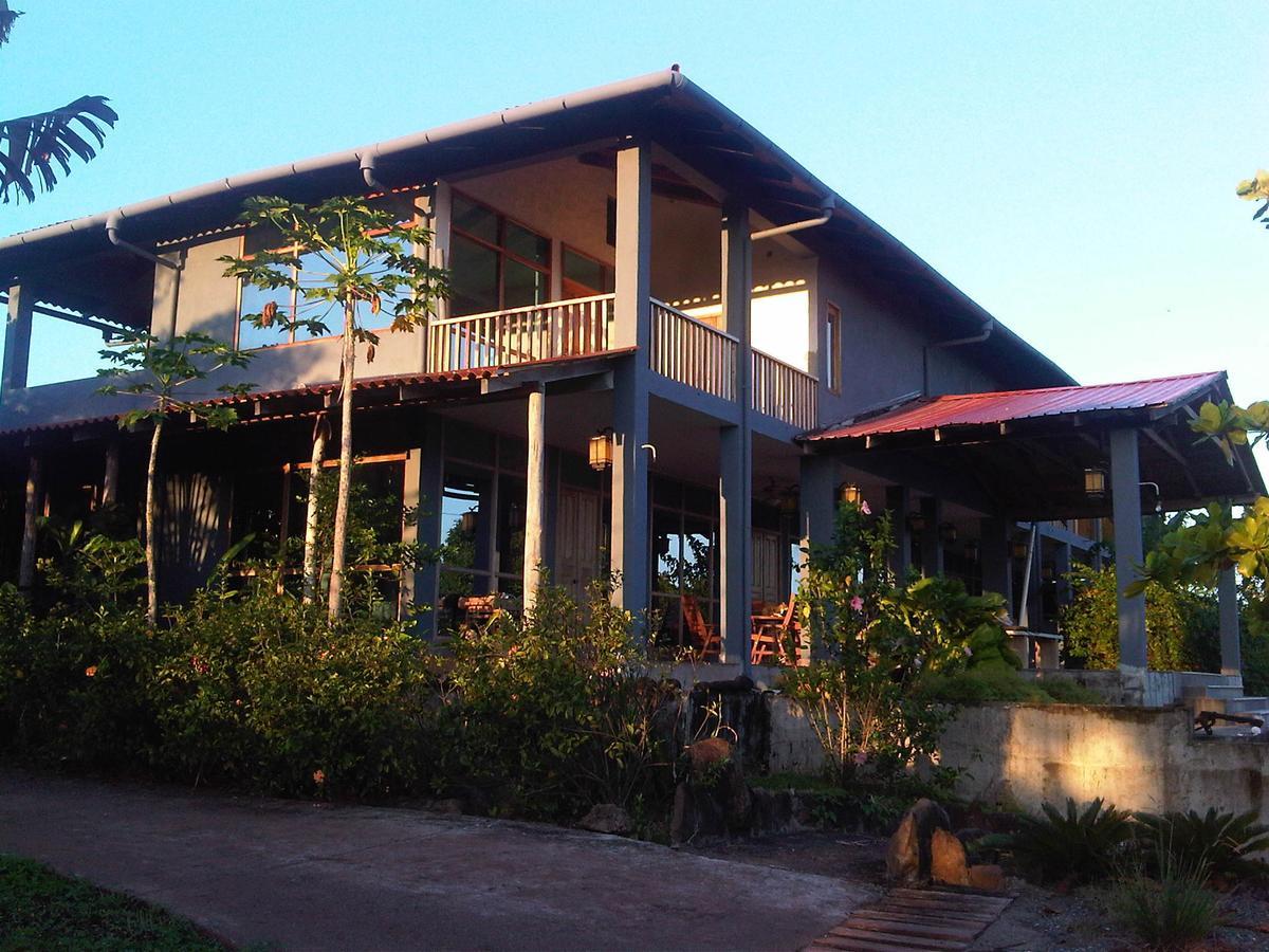 Punta Duarte Garden Inn Los Duarte Exterior foto