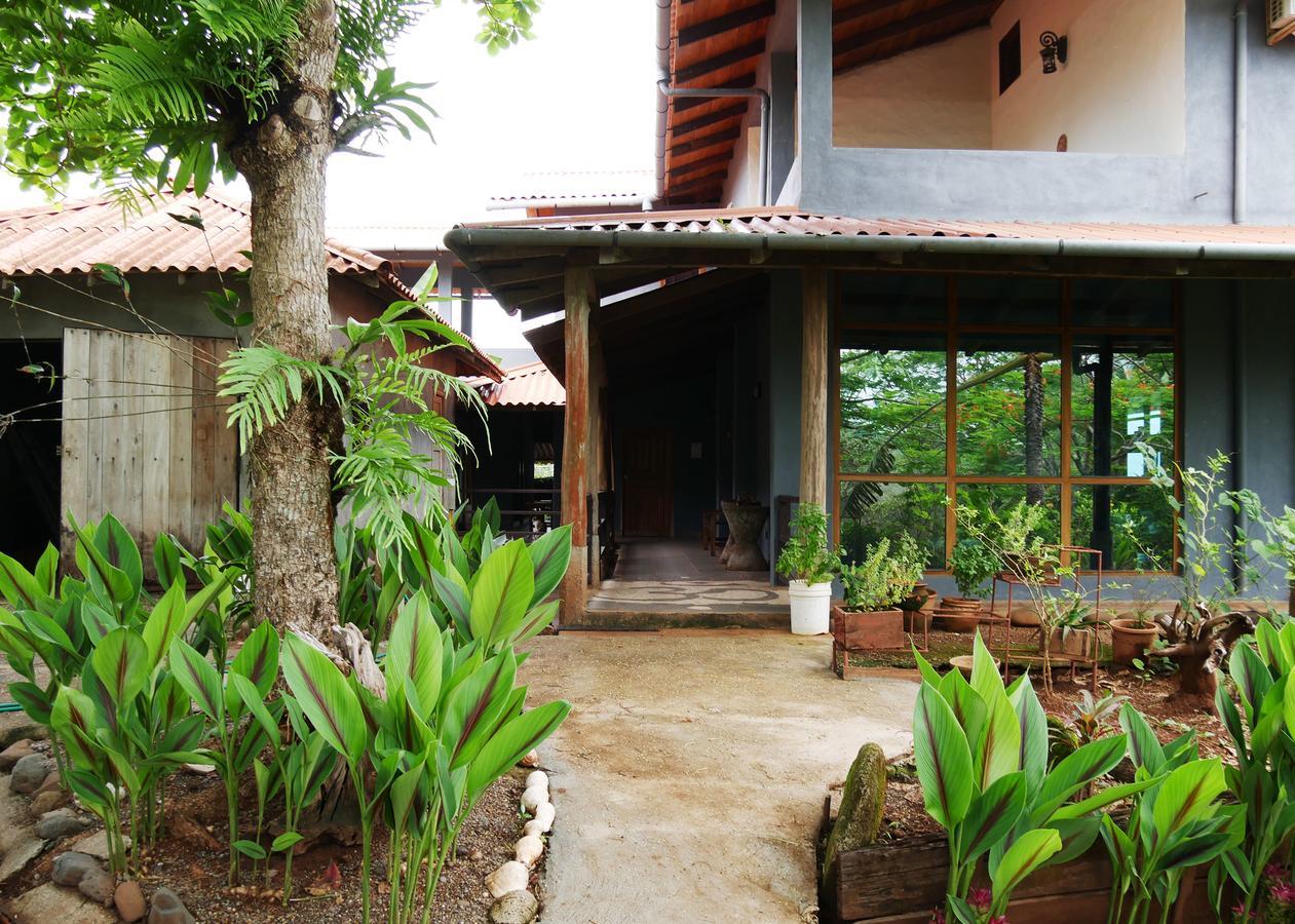 Punta Duarte Garden Inn Los Duarte Exterior foto