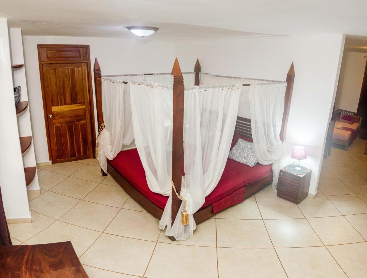 Punta Duarte Garden Inn Los Duarte Exterior foto